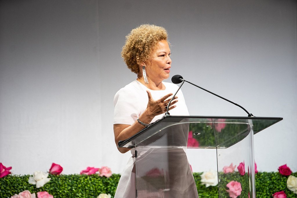 keynote speaker addressing a corporate audience in Washington DC